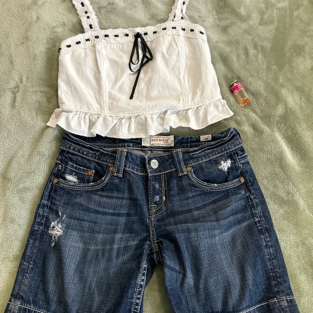 White Ruffled Women's Top - Picture 5 of 5